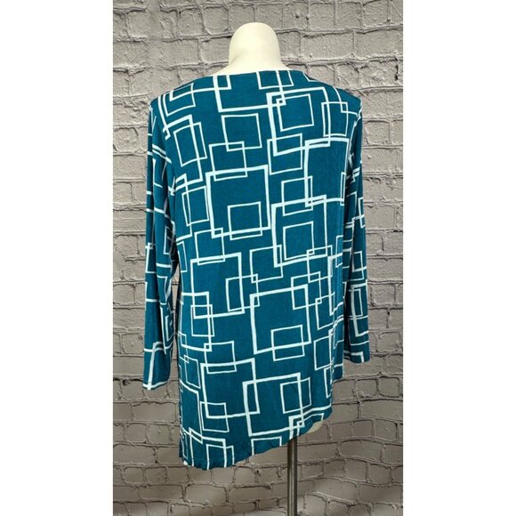 Chicos 3 Travelers XL 16/18 Blue Geometric Print 3/4 Sleeve Asymmetrical Top - Picture 7 of 9